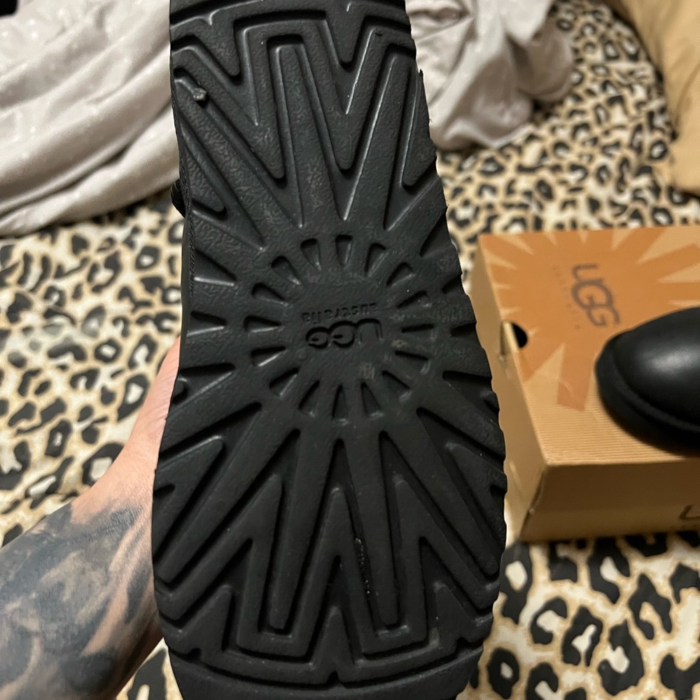 Uggs Used - image 5